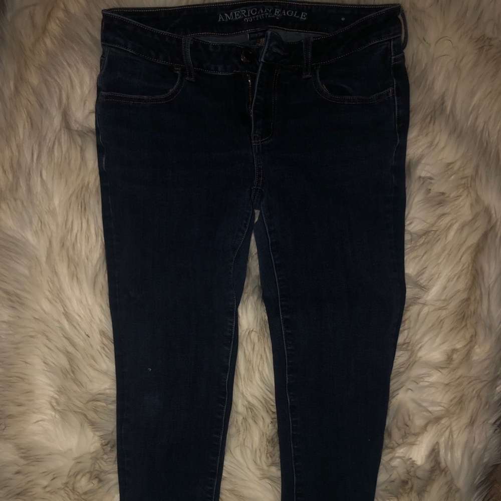 Emerican Eagle Outfitter skinny jeans